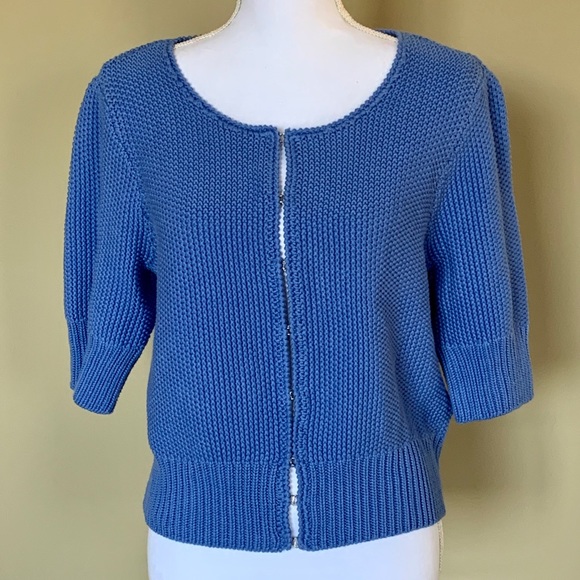 Calvin Klein Sweaters - ❤️ Calvin Klein Sweater